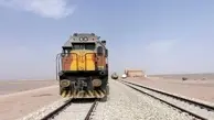متوقف شدن قطار یزد -تهران به دلیل حریق در منطقه بادرود نطنز