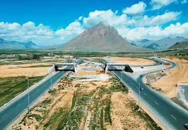 آغاز عملیات تکمیل تقاطع غیرهمسطح دوراهی خنداب در استان مرکزی‌