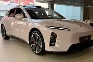 خودروی برقی با طی مسافت ۱۰۵۵ کیلومتر + تصاویر