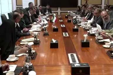 توافق ریلی ایران و پاکستان/ قطار کانتینری اسلام آباد-تهران-استانبول از دسامبر راه اندازی می شود