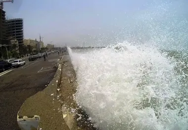 ظهور نخستین پیامدهای طوفان گرمسیری در سواحل جنوب کشور از امروز 