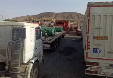 معطلی 16 ساعته رانندگان برای سوختگیری در جایگاه حاجی آباد