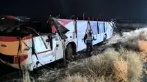 واژگونی اتوبوس زائران در جاده فیروزآباد کوار زیر ذره بین کمیسیون عمران