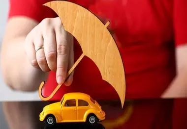 آیا بیمه بدنه باید بنام صاحب ماشین باشد؟



