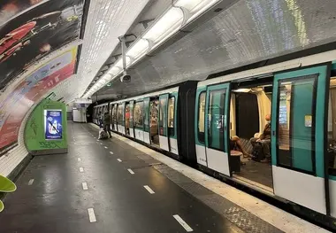 استقبال مترو پاریس از المپیک ۲۰۲۴ / زیمنس پروژه ارتقا مترو را تکمیل کرد