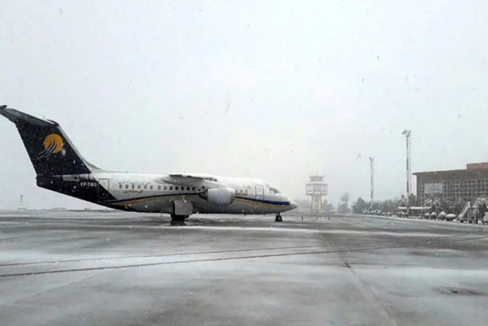 تنها پرواز فرودگاه ایرانشهر لغو شد