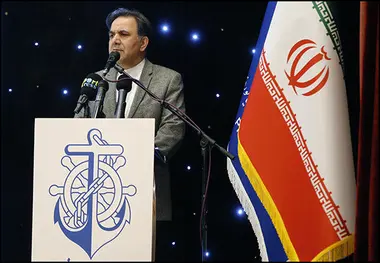 ورود رویکرد بازرگانی به بنادر 