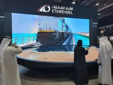 بازدید وزیر راه از نمایشگاه ریلی ابوظبی (4)