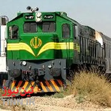انحراف واگن‌های قطار, مسیر راه آهن دورود - خوزستان را مسدود کرد