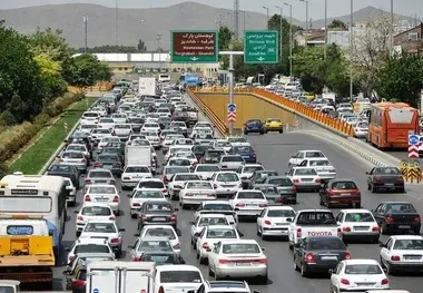 جاده مشهد شاندیز دیگر پاسخگوی حجم ترافیک نیست