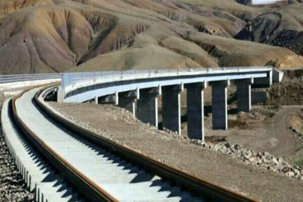 راه اندازی پروژه احداث خط ریلی نجف به کربلا