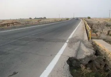 بهره‌برداری از ۸ کیلومتر باند دوم محور گهکم - فورگ در هرمزگان