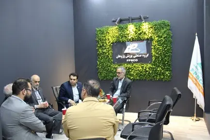 بازدید از غرفه شرکت پویش پژوهان