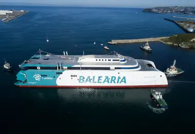 Baleària launches an innovative fast ferry, the first in the world with natural gas internal combustion engines