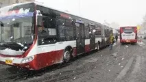 ترافیک زیر بار برف