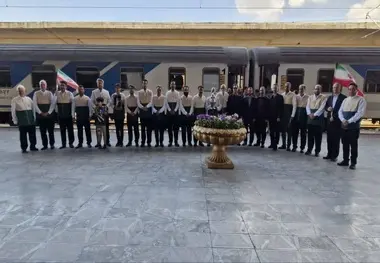 آیین معنوی بدرقه زائران مشهد مقدس در راه آهن تبریز برگزار شد