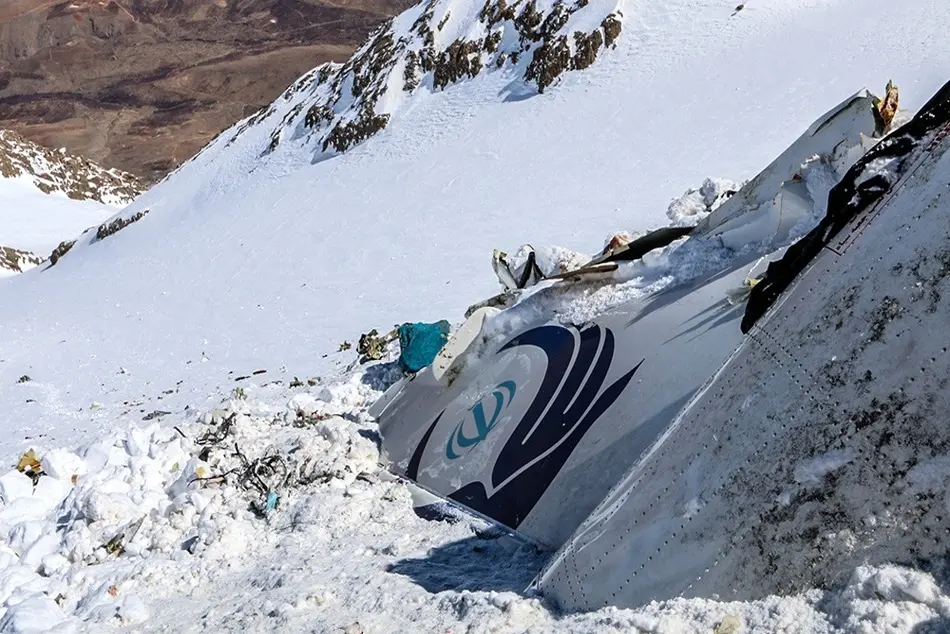 گزارش کمیسیون سقوط هواپیمای یاسوج باید به دست نمایندگان مجلس برسد