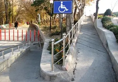 مناسب‌سازی دو مسیر در آستارا برای تردد معلولان