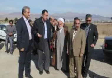 بازدید مقامات استانی از پروژه توسعه سطوح پروازی فرودگاه سمنان