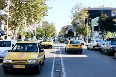 فرماندار گرمسار: نرخ کرایه تاکسی عادلانه و متناسب با هزینه های واقعی رانندگان تعیین می شود