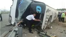 واژگونی اتوبوس در جاده شاهرود به دامغان/ 3 نفر کشته و 28 نفر مصدوم شدند