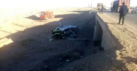 واژگونی خودرو در جاده یزد- بافق، یک فوتی بر جا گذاشت