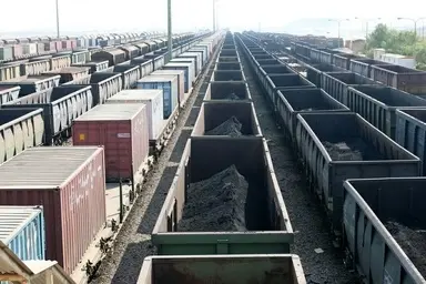 رکوردشکنی راه‌ آهن یزد در حمل ریلی بار