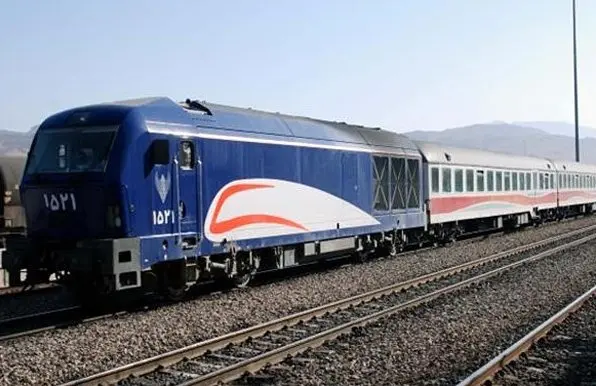 افزایش 50درصدی ظرفیت قطار حومه‌ای تهران-قم