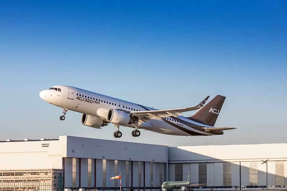 The first Airbus ACJ320neo takes to the skies