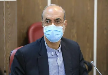 برخی از شهروندان کرونا را شوخی گرفته اند