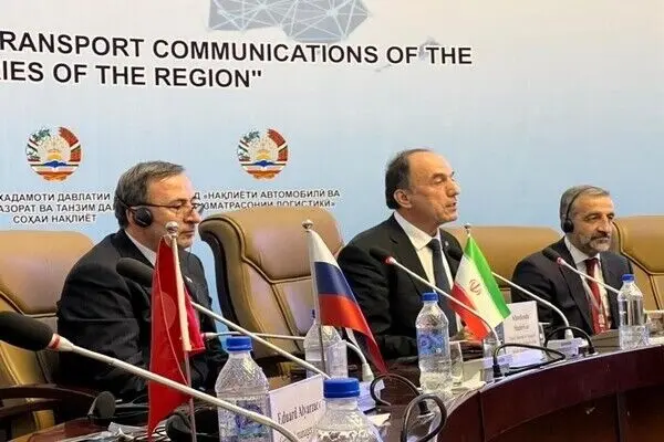 اعلام آمادگی ایران برای افزایش ترانزیت کالا با کشورهای آسیای مرکزی در کنفرانس لجستیک تاجیکستان 