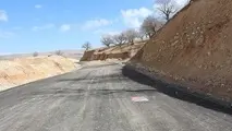 انجام خط کشی و ایمن سازی محورچشمه چاهی– سفیدخانی 