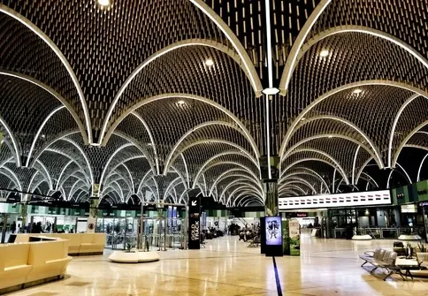 تصویری زیبا از داخل ترمینال فرودگاه بغداد