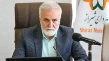 رونمایی از سردیس شهردار شیراز؛ از «سفیر مهر» تا انتقاد به «کیش شخصیت»