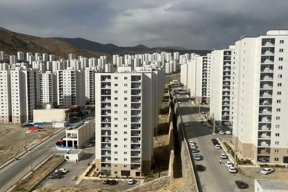 ۳۲۰۰مسکن مهر زیرساخت ندارد/کم کاری شرکت خدمات رسان در پردیس