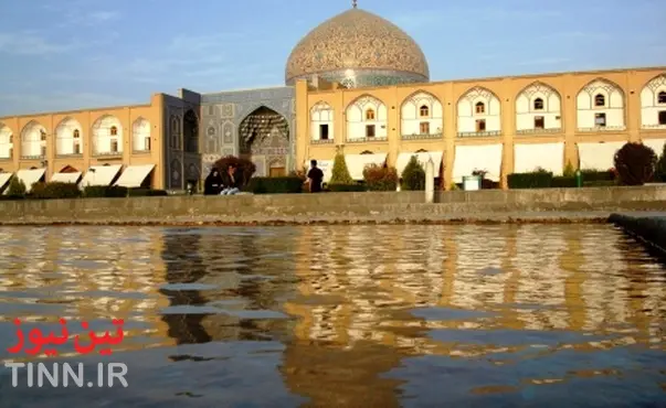 بررسی موانع گردشگری در یک همایش بین‌المللی