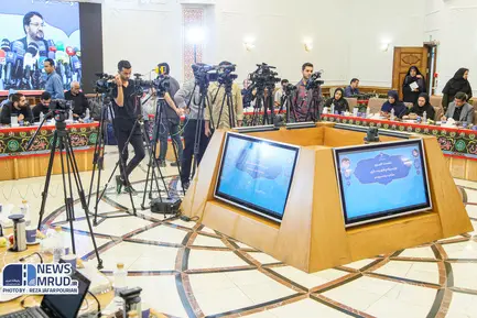 گزارش تصویری نشست خبری وزیر راه و شهرسازی با موضوع عملکرد دولت سیزدهم (8)
