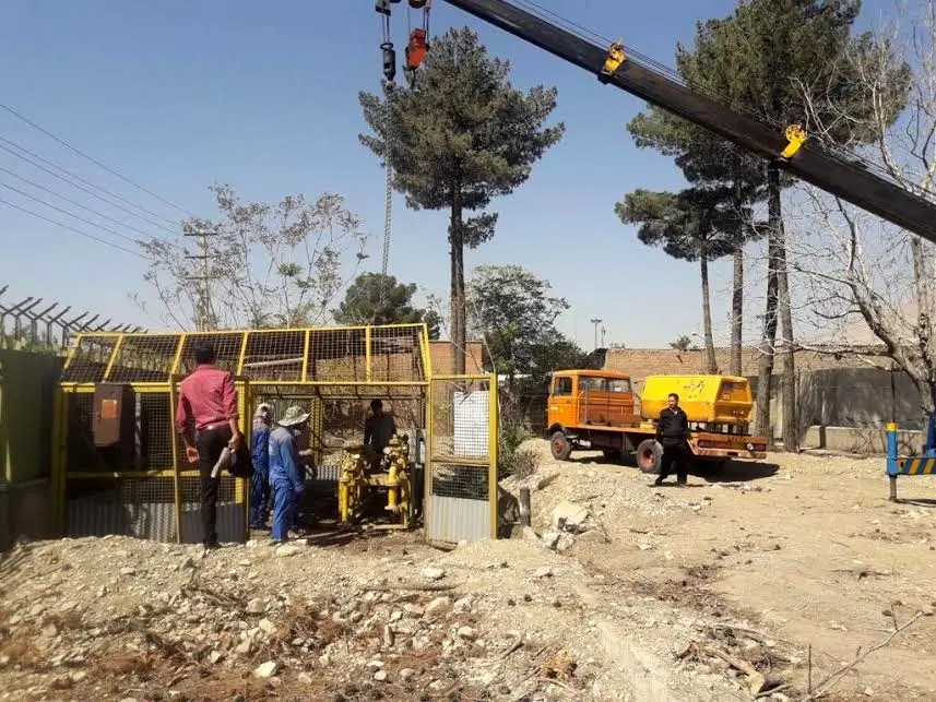 رفع معارضین برق و گاز مجاور پروژه تقاطع غیرهمسطح دوگاز در منطقه ۲۱