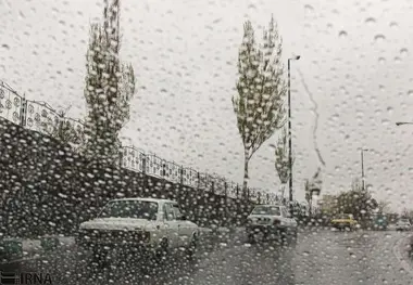 بارش باران، رعدوبرق و وزش باد در غرب، شمال‌غرب و جنوب