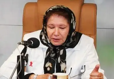 فیلم| مینو محرز در قرنطینه: پنجاه درصد مردم ایران مبتلا می‌شوند 