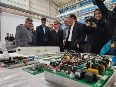 رونمایی از لوکوموتیو مپ ۳۰ در کارخانه مپنالوکوموتیو 