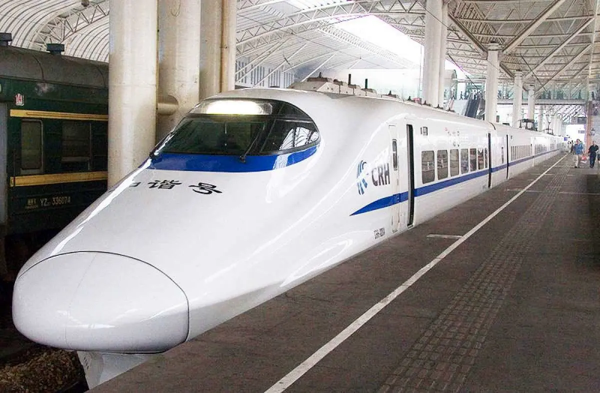 قطارهای «فشنگی» چین؛ اوج راحتی و سرعت + تصاویر