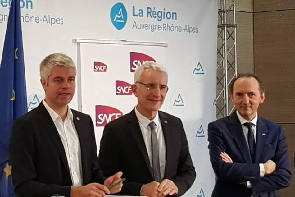 Auvergne-Rhône-Alpes regional contract calls for 40% cut in delays