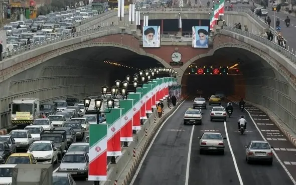 ورود موتورسیکلت‌ها به تونل‌های سطح شهر تهران ممنوع است