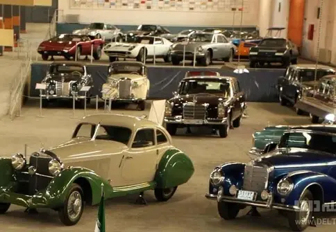 موزه خودرو؛ اتومبیل‌ هایی که روایتگرند