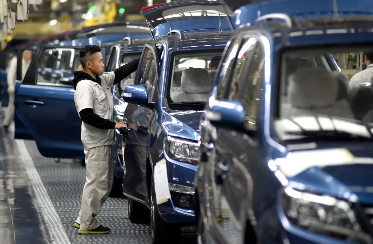 فشار بازار برای کاهش قیمت خودروهای چینی