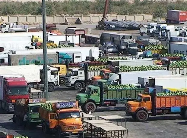 عدم ممنوعیت برای تحویل بار به کامیون‌های طرف عراقی در مرز مهران 