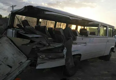 ٨ مجروح در ٢ حادثه اتوبوس