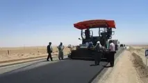 آغاز عملیات روکش آسفالت گرم محور بشرویه – ارسک به طول 9 کیلومتر

