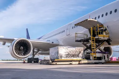 افغانستان پروازهای تجاری با هند را راه‌اندازی کرد